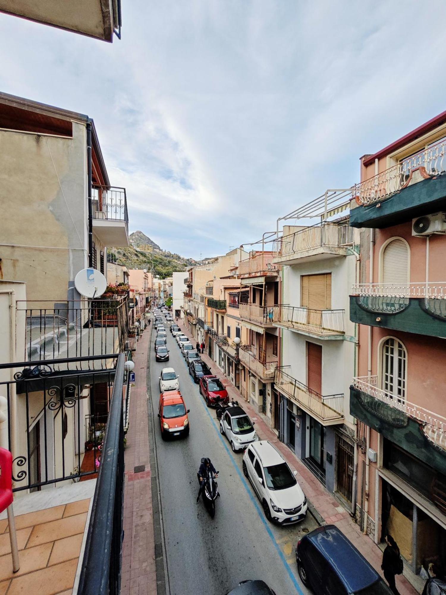Etnapartment 1 Giardini Naxos Esterno foto